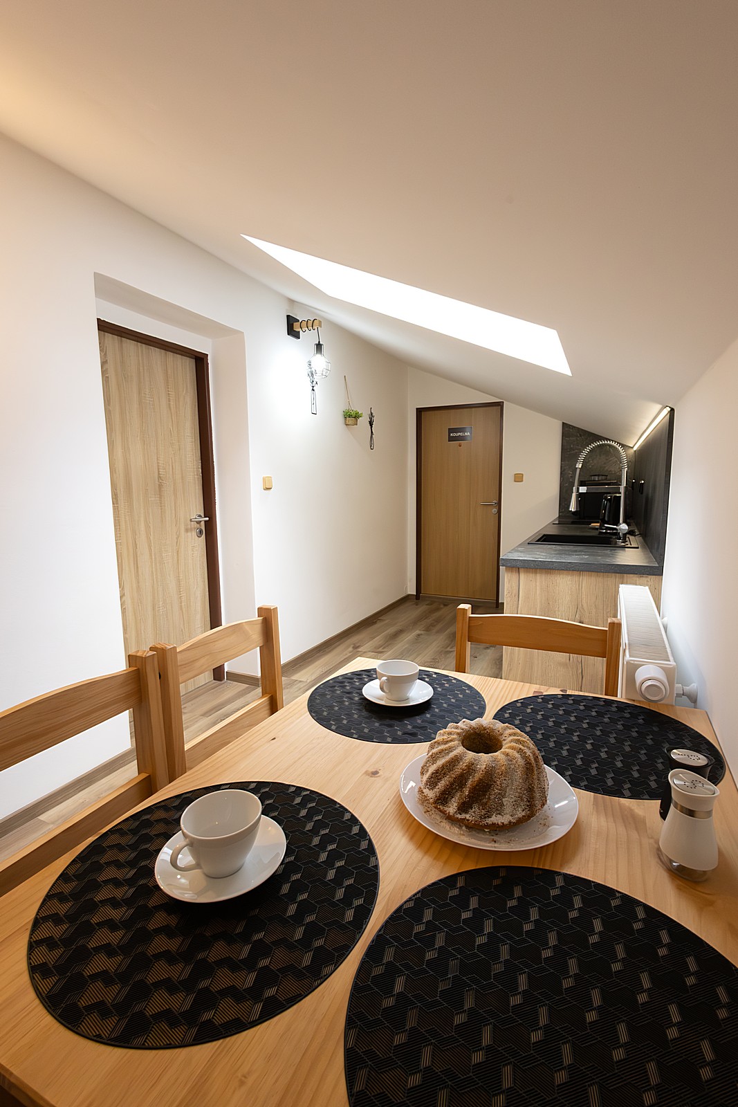 Apartmán č. 7 pro 5 osob s vlastní kuchyní — interiér