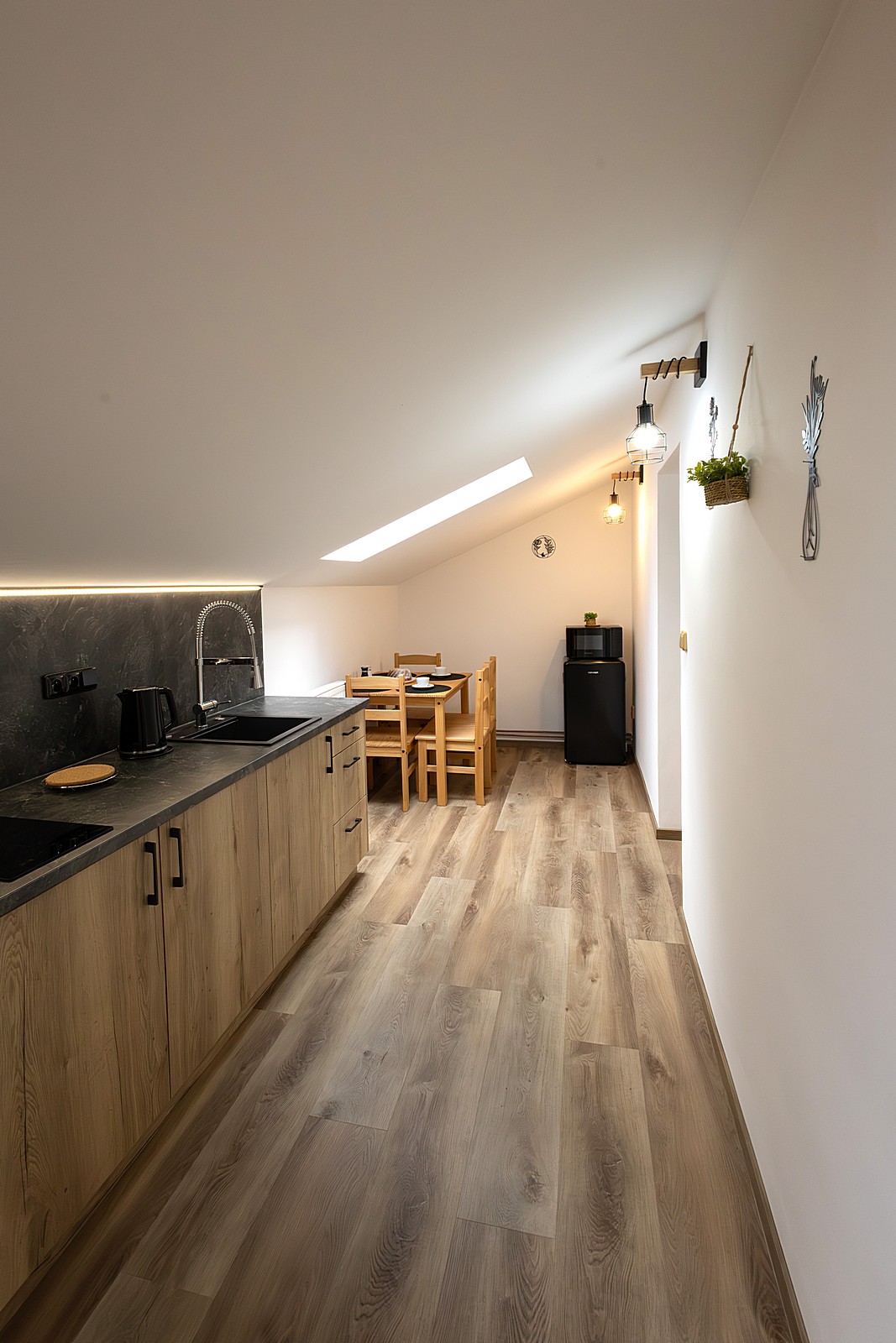 Apartmán č. 7 pro 5 osob s vlastní kuchyní — interiér