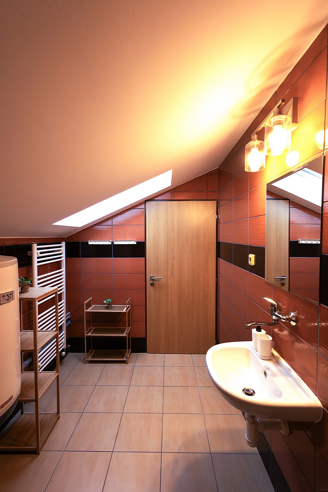 Apartmán č. 7 pro 5 osob s vlastní kuchyní — interiér